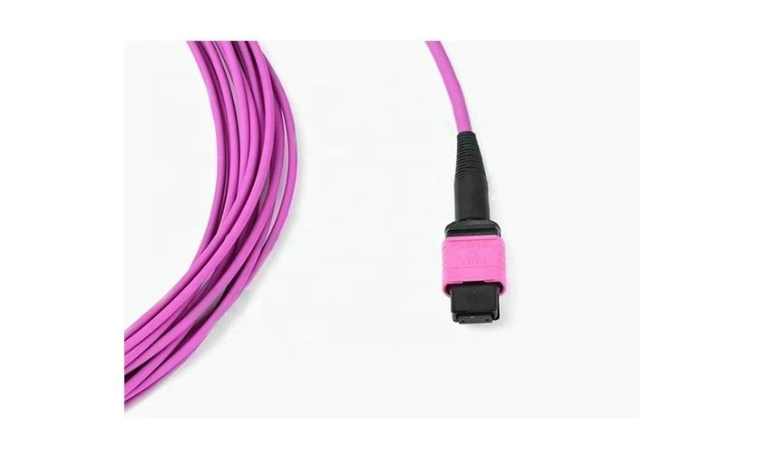 OM4 connector details